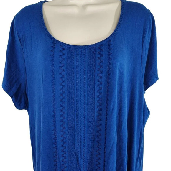 Adrianna Papell Blue Tunic Top Embroidered Women Size 3X Short Sleeve Scoop Neck - Picture 2 of 7